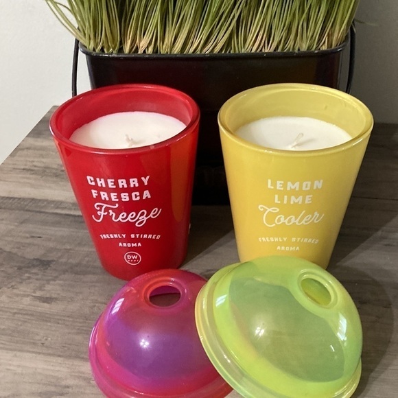 NEW- DW HOME CHERRY FRESCA FREEZE & LEMON LIME COOLER LARGE CANDLES - Picture 3 of 6